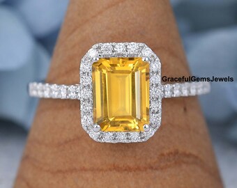 Yellow Topaz Ring-Women's Golden Topaz Ring-Yellow Gems Ring-925 Silver Women Ring-Natural Golden Topaz Ring-Emerald Cut Topaz Ring.