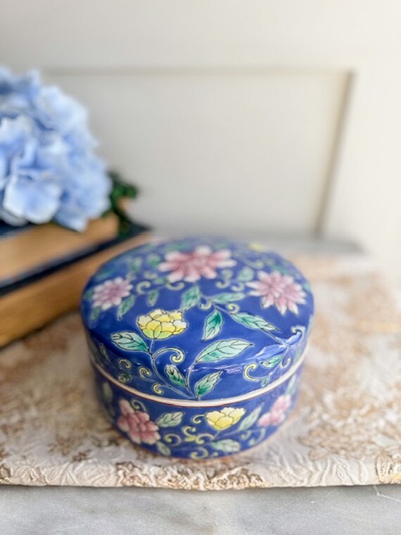 Beautiful Blue Floral Trinket Box, Vintage