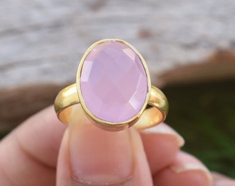 Jewelry Gift Rings For Women ,  Rose Quartz Gold Plated Jewellery , January Birthstone Statement Rings