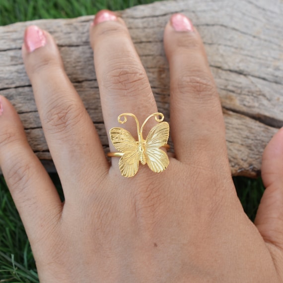 Butterfly design shop gold ring