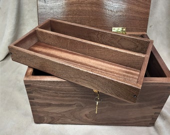 DOVETAIL  CHEST  Mahogany Wood With TRAY Bigger Than Extra Large Box - Engraving Options Below