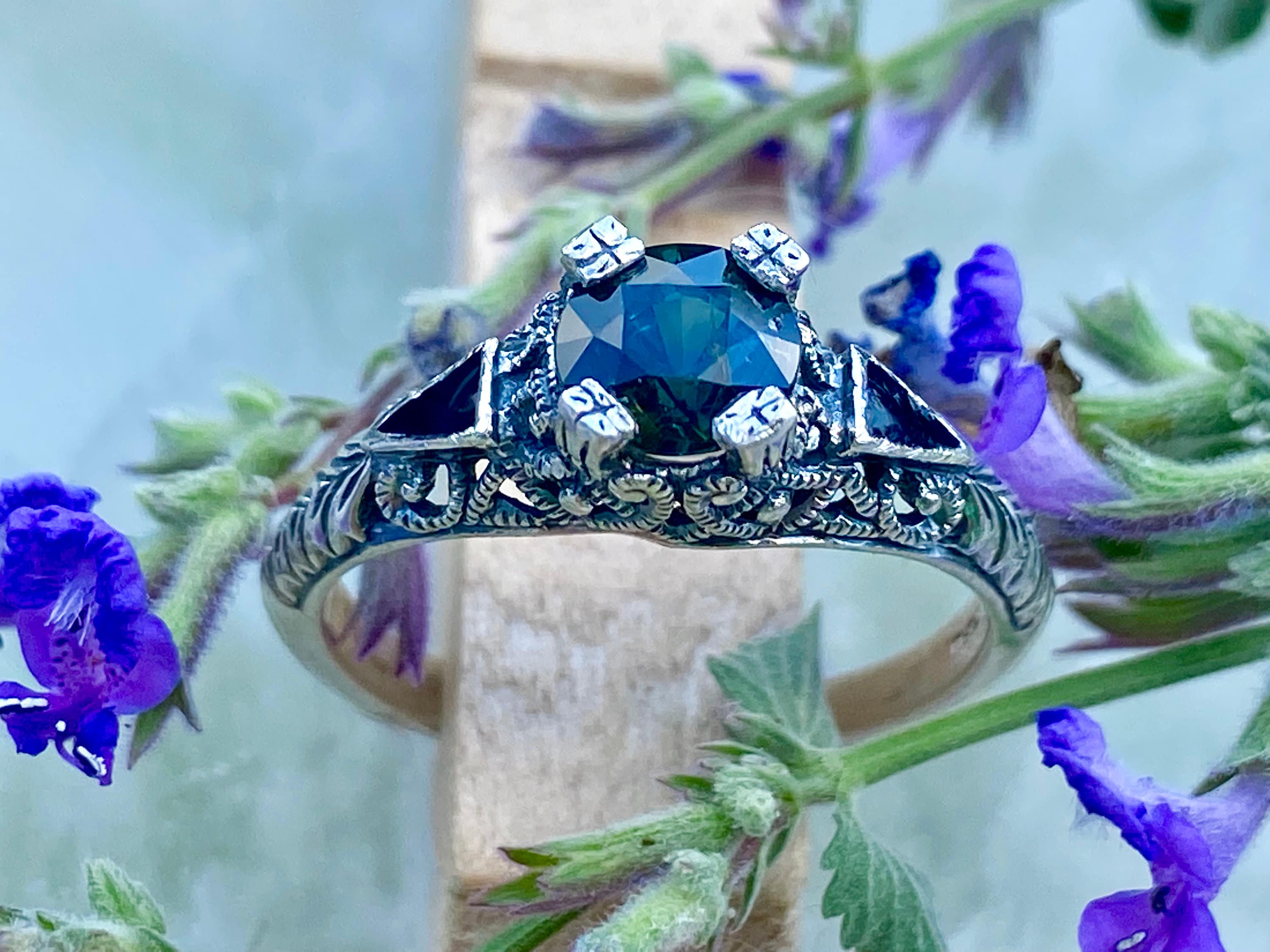 Saphir Bleu-vert Naturel D'Australie - 0,95 Carat, Rare, Dimensions 6x5,2 Mm, Neuf Avec étiquettes