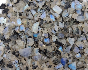 Blue Moonstone Raw/Moonstone Rough Rainbow Moonstone Loose Chips Blue Flashy Moonstone Rainbow Moonstone Rough Raw Material Gemstone