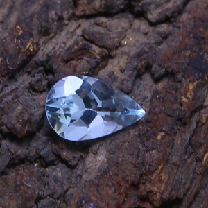 Natrual Aquamarine  7x11 mm Pear Shape 1.55 Carat High Quality Aquamarine Faceted Cut Perfect Jewelry Making Aquamarine Loose Gemstone.