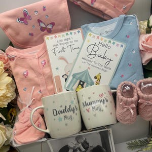 Baby Hamper. New Parent Gift Box, New Baby Gift, Unisex Baby Hamper & Baby Girl Hamper, Baby Boy Hamper, Baby and Mom, Baby Girl Gift