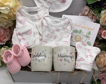 Baby Hamper. New Parent Gift Box, New Baby Gift, Unisex Baby Hamper & Baby Girl Hamper, Baby Boy Hamper, Baby and Mom, Baby Girl Gift