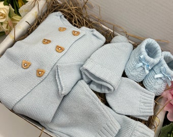 Baby Hamper. New Parent Gift Box, New Baby Gift, Baby Boy Hamper, Baby, Mom and Dad Gift