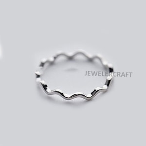 925 Sterling Silver Dainty Wavy plain ring, Stacking Ring, dainty ring. 925 sterling silver, handmade ring, gift for her
