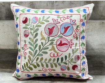 Vintage Suzani Pillow Cover: Embroidered Pomegranate Design, 47x47cm