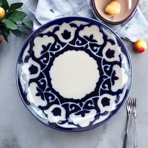 Decorative Uzbek plate ceramic, handpainting ceramic,decorative ceramic, collectibles ceramic,home decorations,wall plate, Free shipping