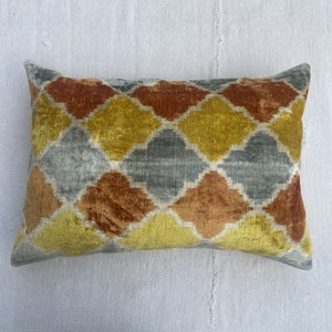 Ikat Velvet Pillow,58x40cm, Silk Ikat Pillowcase, Ikat Cushion, Throw Pillows, Lumbar Pillows, Geometric Pillowcase, Boho Pillow