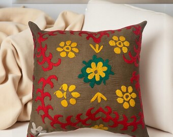 刺繍入りスザニ枕カバー、シルク刺繍ウズベキスタンクッション、手織り
