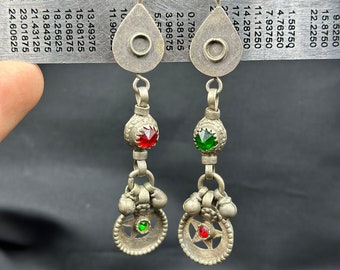 vintage silver earring Afghani peace very unique with old glass set triable peace