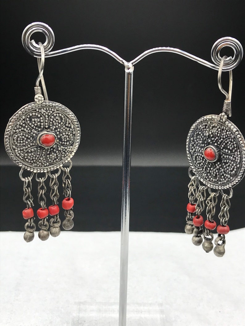 Handmade earrings from Afghanistan with glass