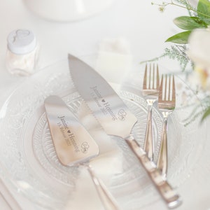 Tortenheber und Tortenmesser mit individueller Wunschgravur i Lasergravur I Hochzeit I personalisiert I Geschenkidee Hochzeit Bild 1