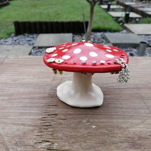 Lil Wonky Mushroom Earring Stands