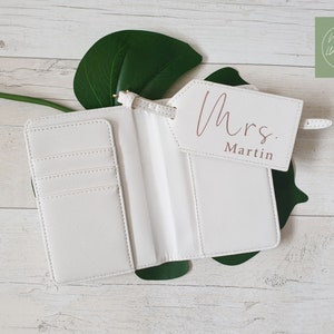 Mr and Mrs Passport Covers and Luggage Tag, Personalised Passport Cover and Luggage Tag, Passport Cover Wedding, Passport Wallet, Travel imagem 3