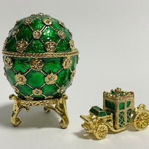 Decoratieve Faberge Ei-sieradendoos met koets Emaille met Swarovski-kristallen 3,8 inch (9,5 cm)
