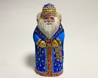 Hand Carved Wooden Santa Claus Figurine, Woodworking Gift, Ukrainian Christmas Decor 7.8 inch (19.5 cm)