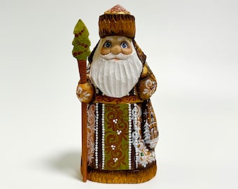 ウクライナのサンタクロース置物、手彫りの木製サンタ像、木彫りアート ウクライナのサンタクロース置物、手彫りの木製サンタ像、木彫りアート