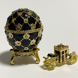 Dekorative Faberge Ei Schmuckschatulle mit Wagen Emaille mit Swarovski-Kristallen 2,2 Zoll (5,5 cm)