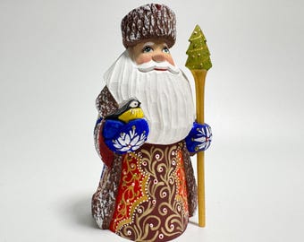 Hand Carved Wooden Santa Claus Figurine, Wood Carving Art, Ukrainian Christmas Decor 6 inch (15 cm)