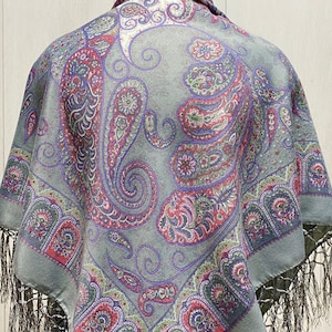Bufanda ucraniana con flecos, chal de piano Babushka, pañuelo cuadrado eslavo para la cabeza, tejido floral popular