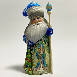 Hand Carved Wooden Santa Claus Figurine, Wood Carving Father Frost, Ukrainian Christmas Decor 7.6 inch (19 cm)