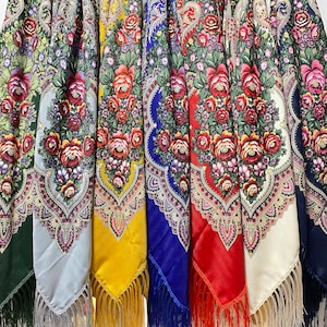 Bufanda ucraniana con flecos, chal de piano Babushka, pañuelo cuadrado eslavo para la cabeza, tejido floral popular