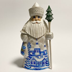 Hand Carved Wooden Santa Claus Figurine, Wood Carving Father Frost, Ukrainian Christmas Decor 7.6 inch (19 cm)