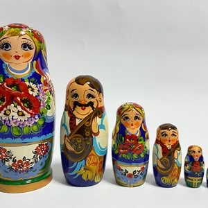 Ukrainian Nesting Dolls for Kids, Matryoshka Babushka Doll, Hand Painted Stacking Dolls, Ukraine Gifts 7 inch (17.5 cm)