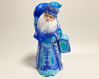 Ukrainian Santa Claus Figurine Hand Carved Santa Figure Wood Carved Santa Wooden Father Frost 9.2 inch (23 cm)