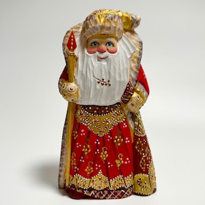 Hand Carved Wooden Santa Claus Figurine, Wood Carving Father Frost, Ukrainian Christmas Decor 7.6 inch (19 cm)