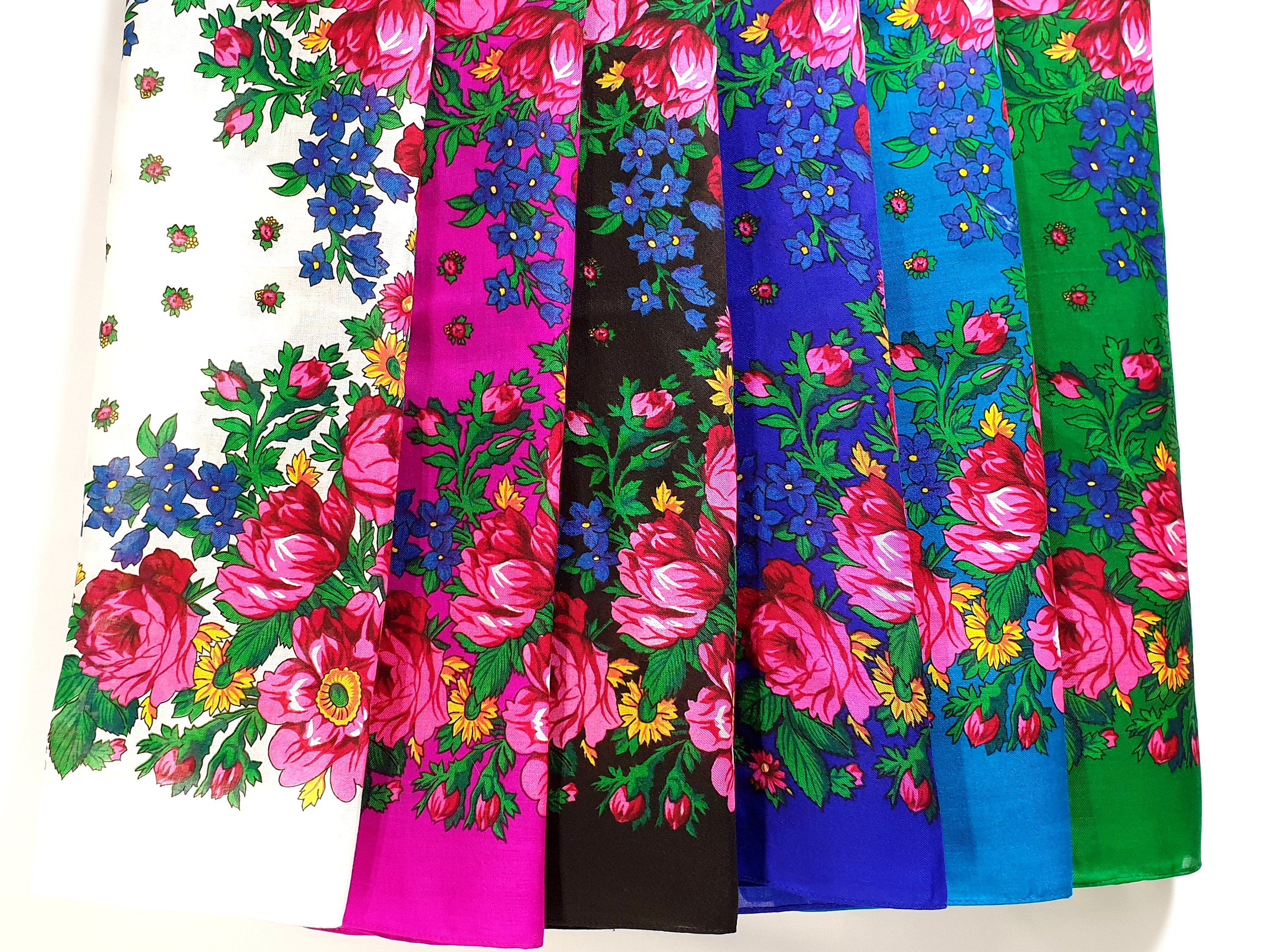 Hammomda qisqa porno videolar Men tebranish joyiga yopishib qoldim