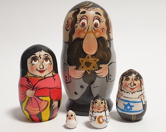Nesting Dolls Wooden Matryoshka Babushka Doll Stacking Dolls 4.2 inch (10.5 cm)