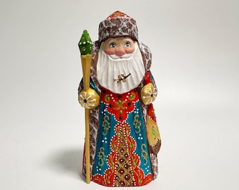 Hand Carved Wooden Santa Claus Figurine, Wood Carving Father Frost, Ukrainian Christmas Decor 6 inch (15 cm)