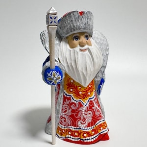 Hand Carved Wooden Santa Claus Figurine, Wood Carving Father Frost, Ukrainian Christmas Decor 5.8 inch (14.5 cm)