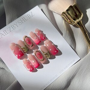 Aura French Tip Reusable Press On Nails With Prep Kit Included: Luxury Durable & Elegant Custom Gel Press On Nails, Easy To Apply Nail Sets