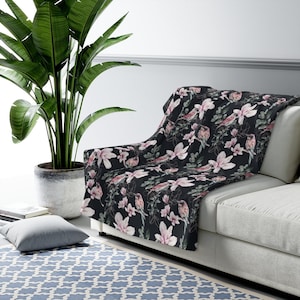 Magnolia Sherpa Fleece Blanket, Pink Magnolia Blanket, Magnolia Design, Bird Magnolia Pink, Magnolia Lover, Christmas Gift, Birthday Gift