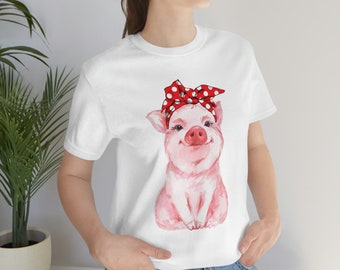 Cute Pig with Red Bandana Farmer T-Shirt, Pig T-Shirt, Pig Lovers T-Shirt, Cute Pig T-Shirt, Farmer T-Shirt, Farm Girl T-Shirt, Farmer Humor