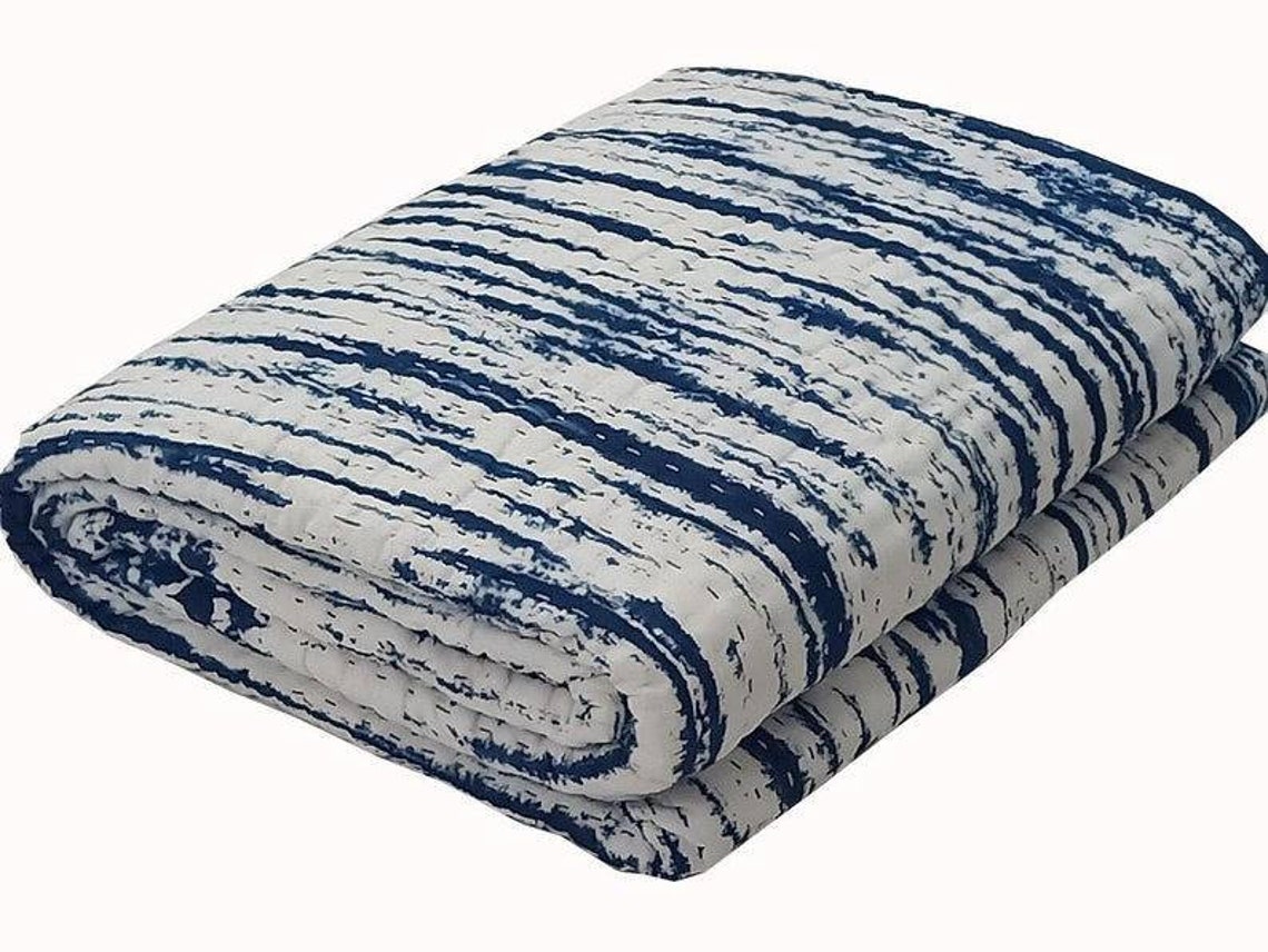 Tie Dye Quilt Tie Dye Lap Quilt Tie Dye Gift Tie Dye Dorm Etsy