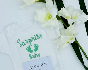 Personalized Baby Announcement Vest: Embroidered Surname, Due Date, Pregnancy Reveal