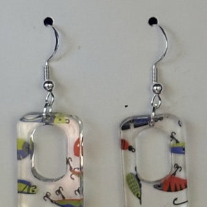 Fishing themed rectangle shape with cutout light weight dangle acrylic. Great for a fishing trip or fish lovers.