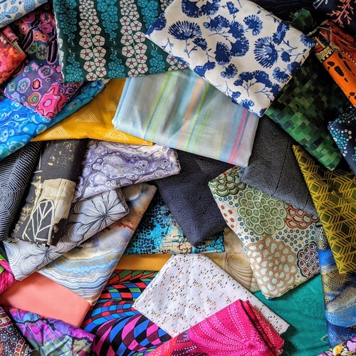 Fabric Scrap Bundle Bolt Ends Fabric Remnants Mystery Scrap Etsy