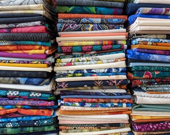 Bolt Ends, Quilt Fabric Scrap Bundle, Fabric Grab Bag, Fabric Remnants, By the Pound, Designer Fabric Bundle, Cotton Fabric Scraps, Mystery