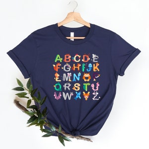 Maglietta con l'alfabeto, maglietta ABC, maglietta con l'alfabeto degli animali, maglietta per maestra d'asilo, maglietta con l'alfabeto per insegnanti, maglietta per insegnanti, maglietta per bambini immagine 2