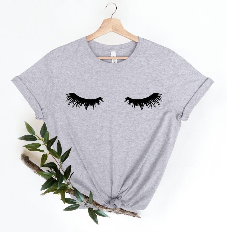 Wimpern T-Shirt, Damen Kurzarm Wimpern T-Shirt, Wimpern bedrucktes Trendy Shirt mit Rundhals, Lash Künstler Shirt, Geschenk für Lash Künstler Bild 3