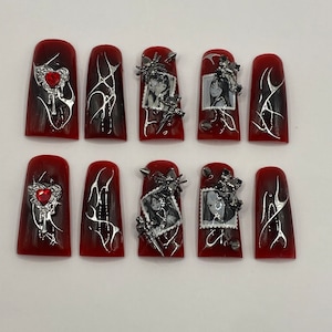 Tomie Junji Ito Acrylic Press On Nails Size:SMALL