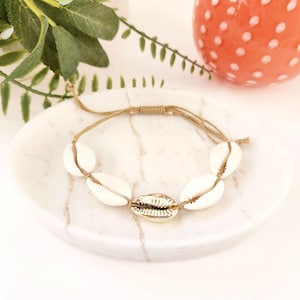 White Cowrie Shell Bracelet Gold Adjustable Beach Jewelry Boho Summer Anklet Surfer