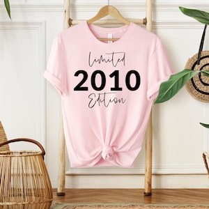 Vintage 2010 T-Shirt: 16th Birthday Gift for Girls